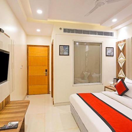 Frank Stay-Newly Built Worth -2Mins Walk From Rk Ashram Metro Satation New Delhi Eksteriør billede