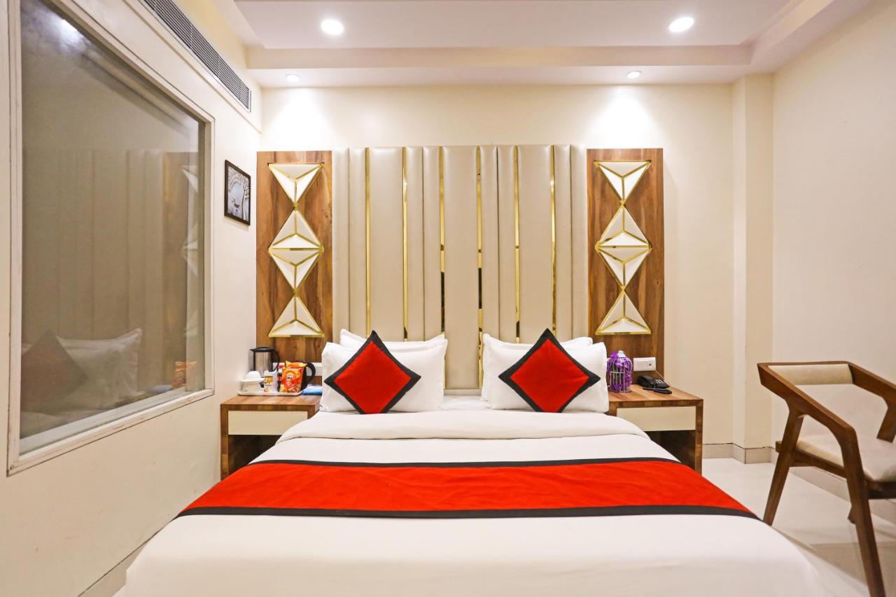 Frank Stay-Newly Built Worth -2Mins Walk From Rk Ashram Metro Satation New Delhi Eksteriør billede