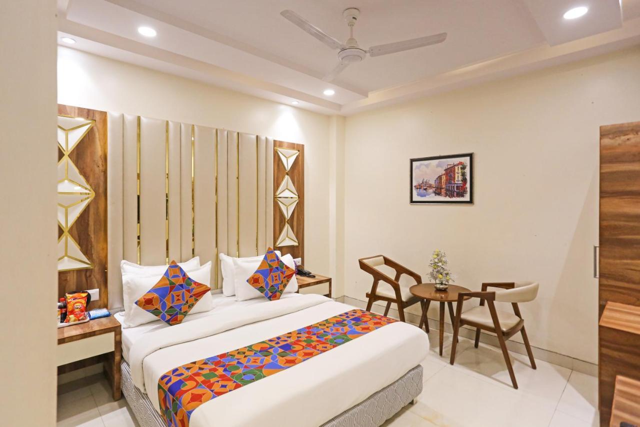 Frank Stay-Newly Built Worth -2Mins Walk From Rk Ashram Metro Satation New Delhi Eksteriør billede